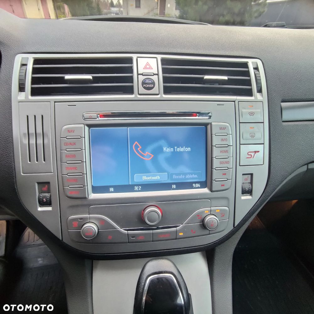 Ford Kuga 2.5 4x4 Titanium - 29