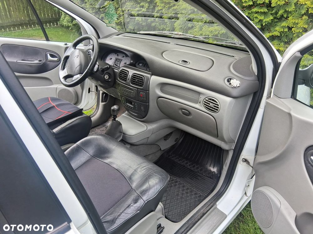 Renault Scenic 2.0 16V Expression - 14