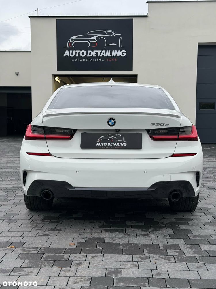 BMW 3 Series 2021 photo 5