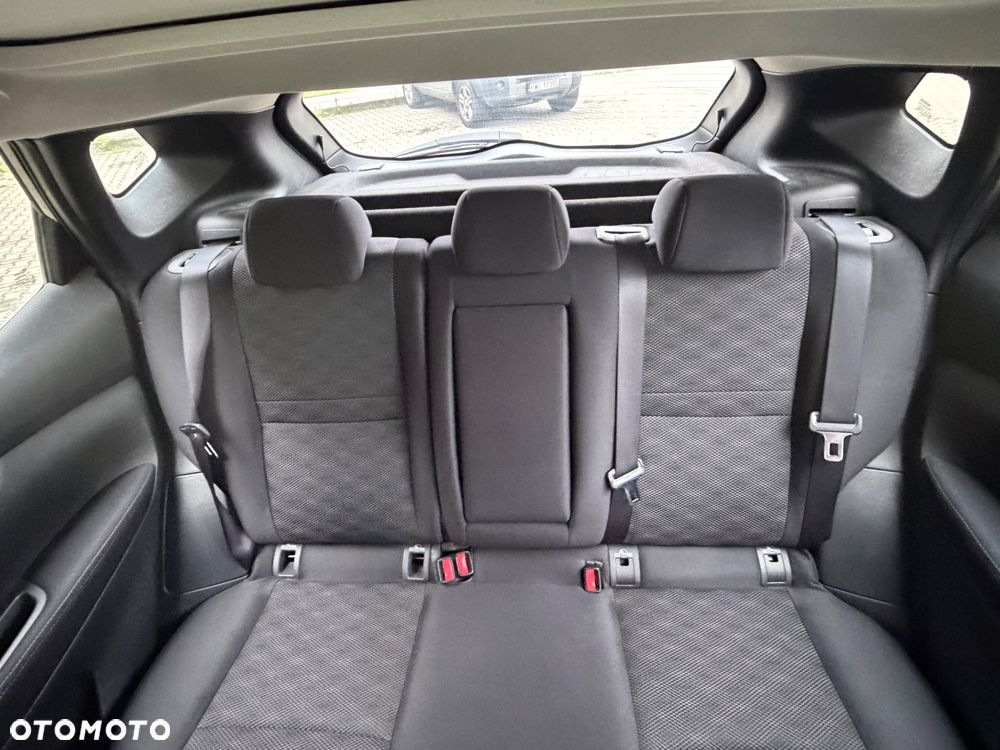 Nissan Qashqai 1.6 DIG-T N-Connecta - 7
