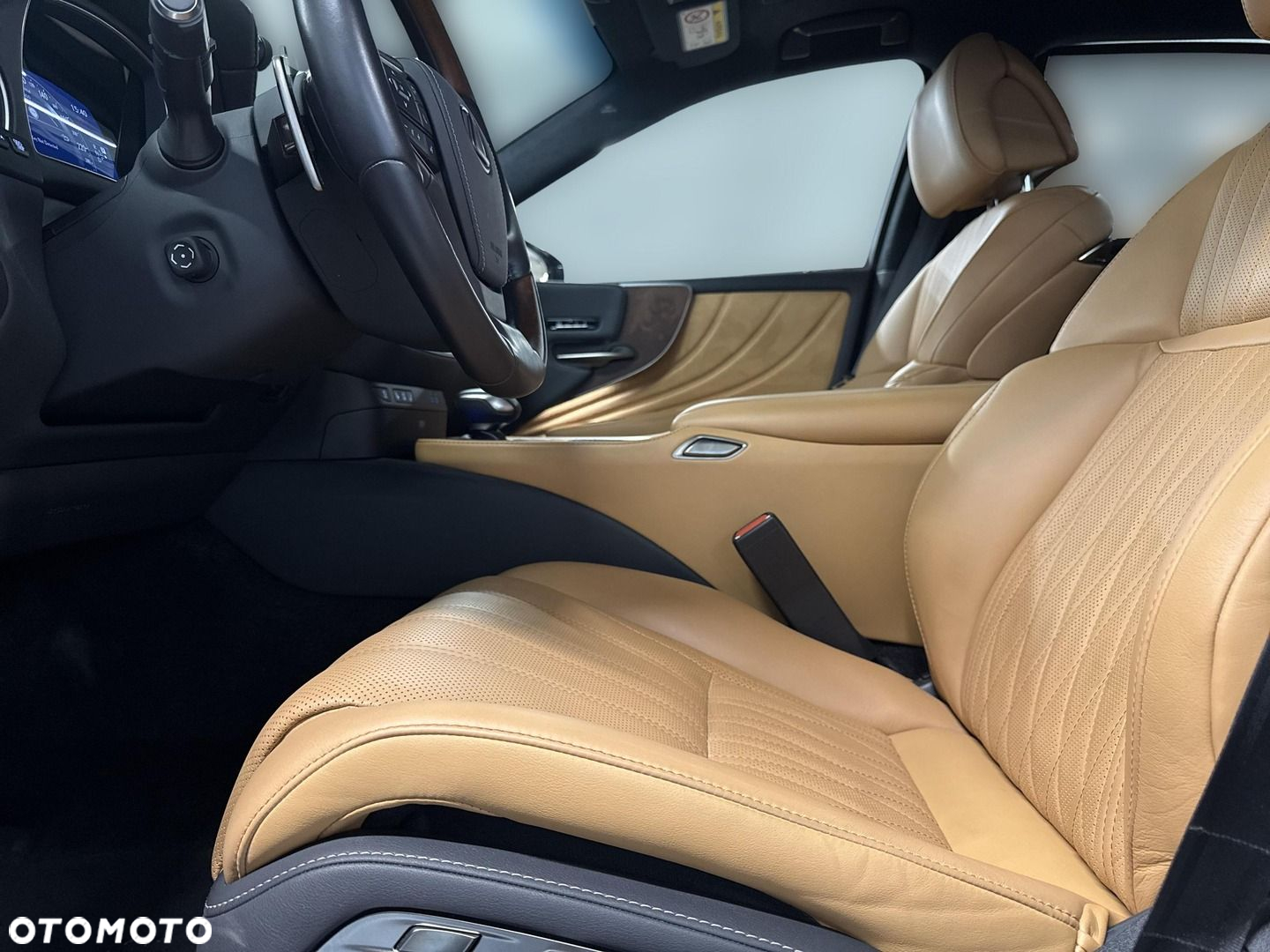 Lexus LS 500h Prestige AWD - 14
