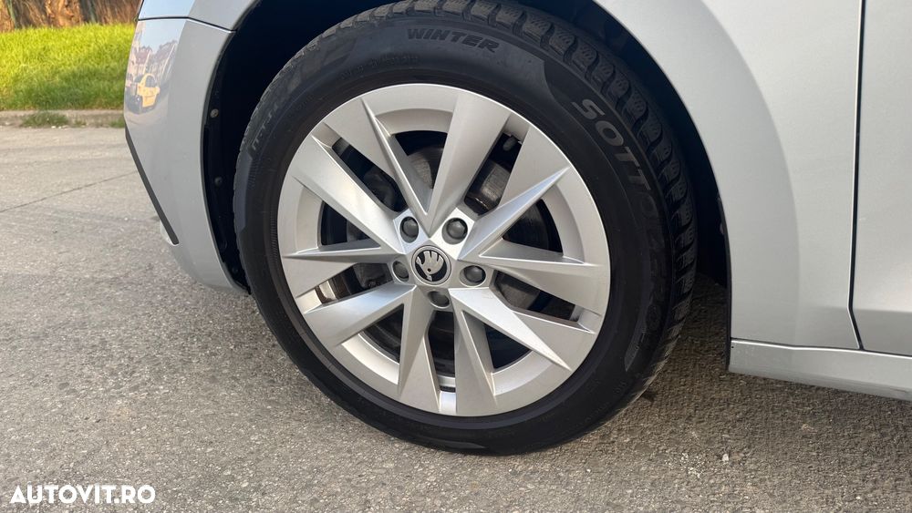 Skoda Octavia 2.0 TDI Style - 16