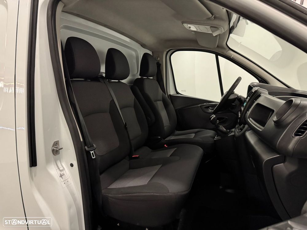 Renault Trafic 2.0 dCi L2H2 1.2T - 7