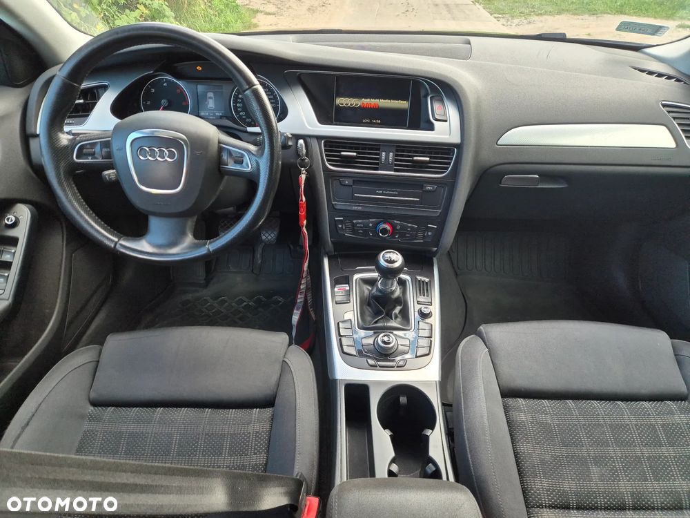 Audi A4 Avant 2.0 TDI - 3