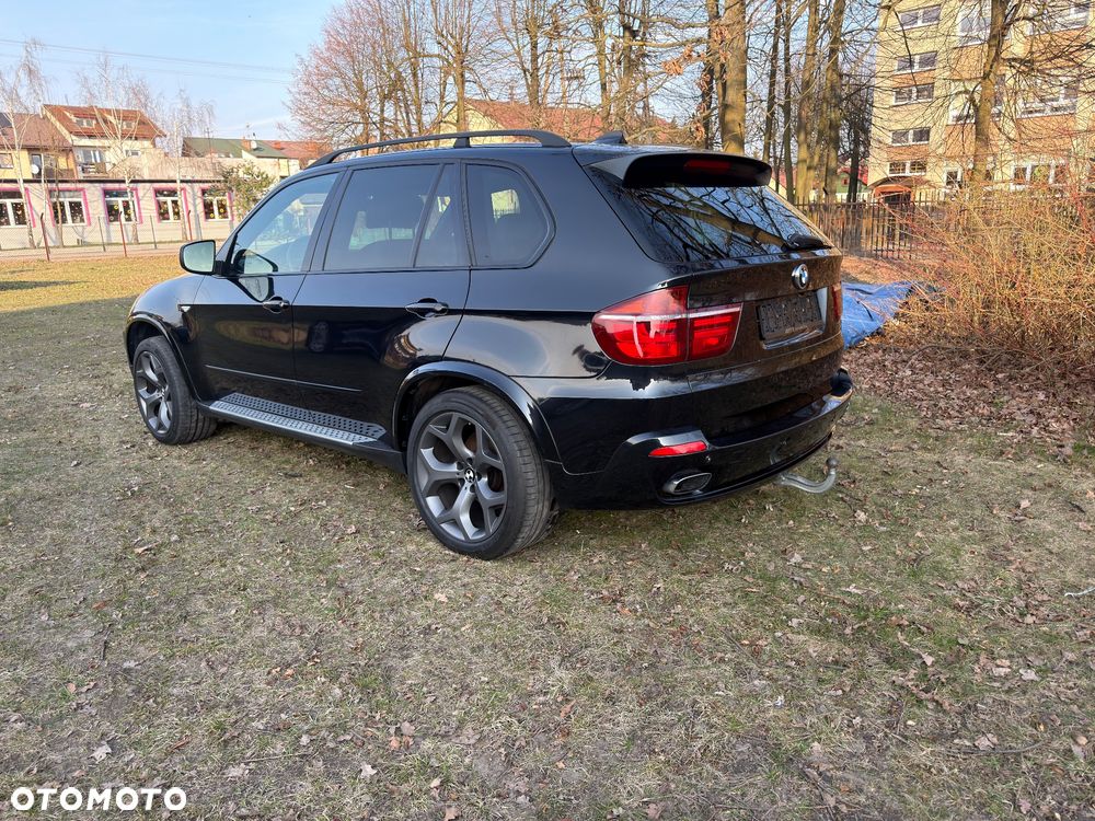 BMW X5 xDrive48i - 4