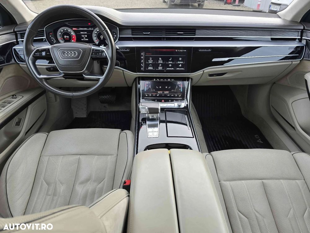 Audi A8 - 17
