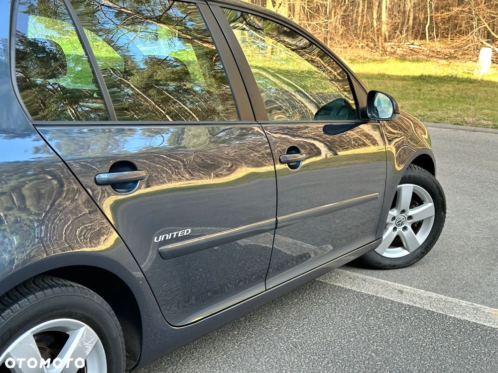 Volkswagen Golf 1.6 United - 14