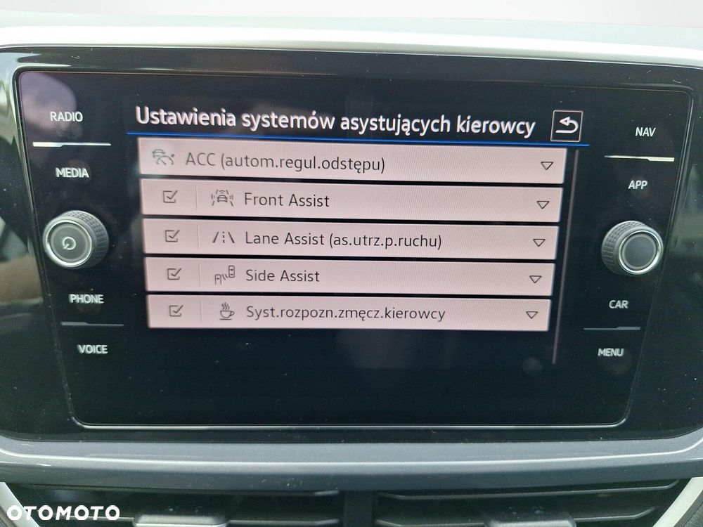 Volkswagen T-Roc 1.5 TSI Style DSG - 21