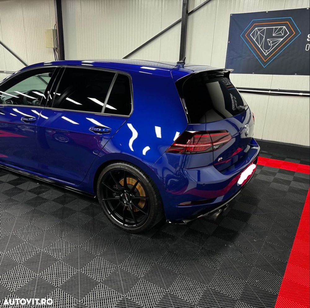 Volkswagen Golf 2.0 TSI DSG R - 5