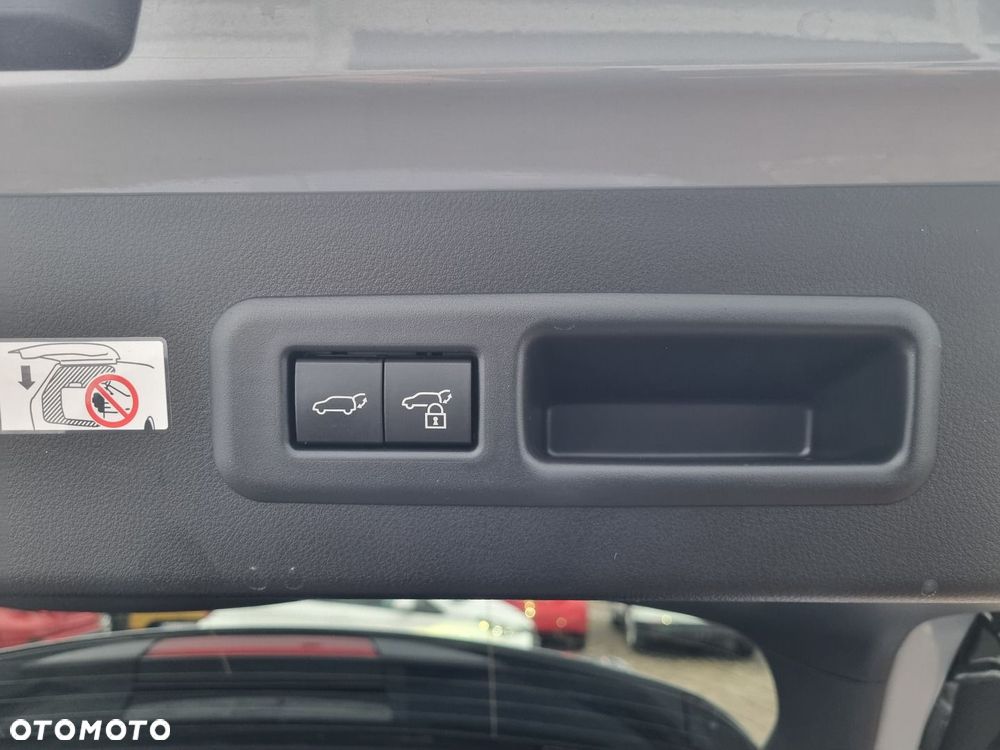 Lexus LBX 1.5 Hybrid Cool - 29