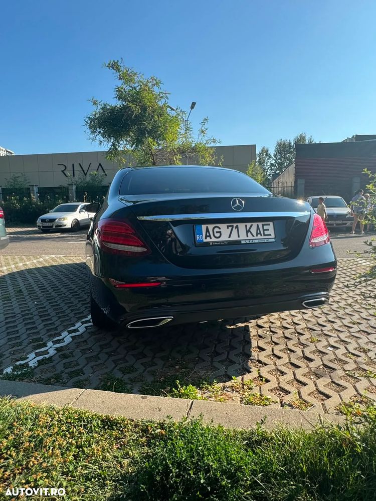 Mercedes-Benz E 220 d Aut. - 8