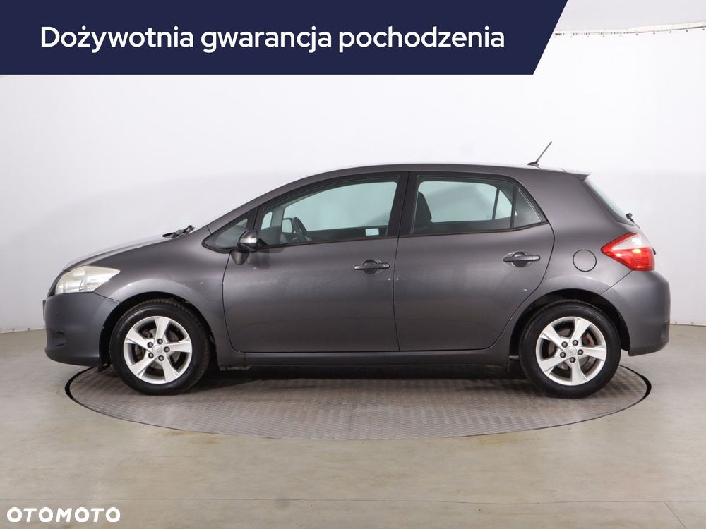 Toyota Auris - 4