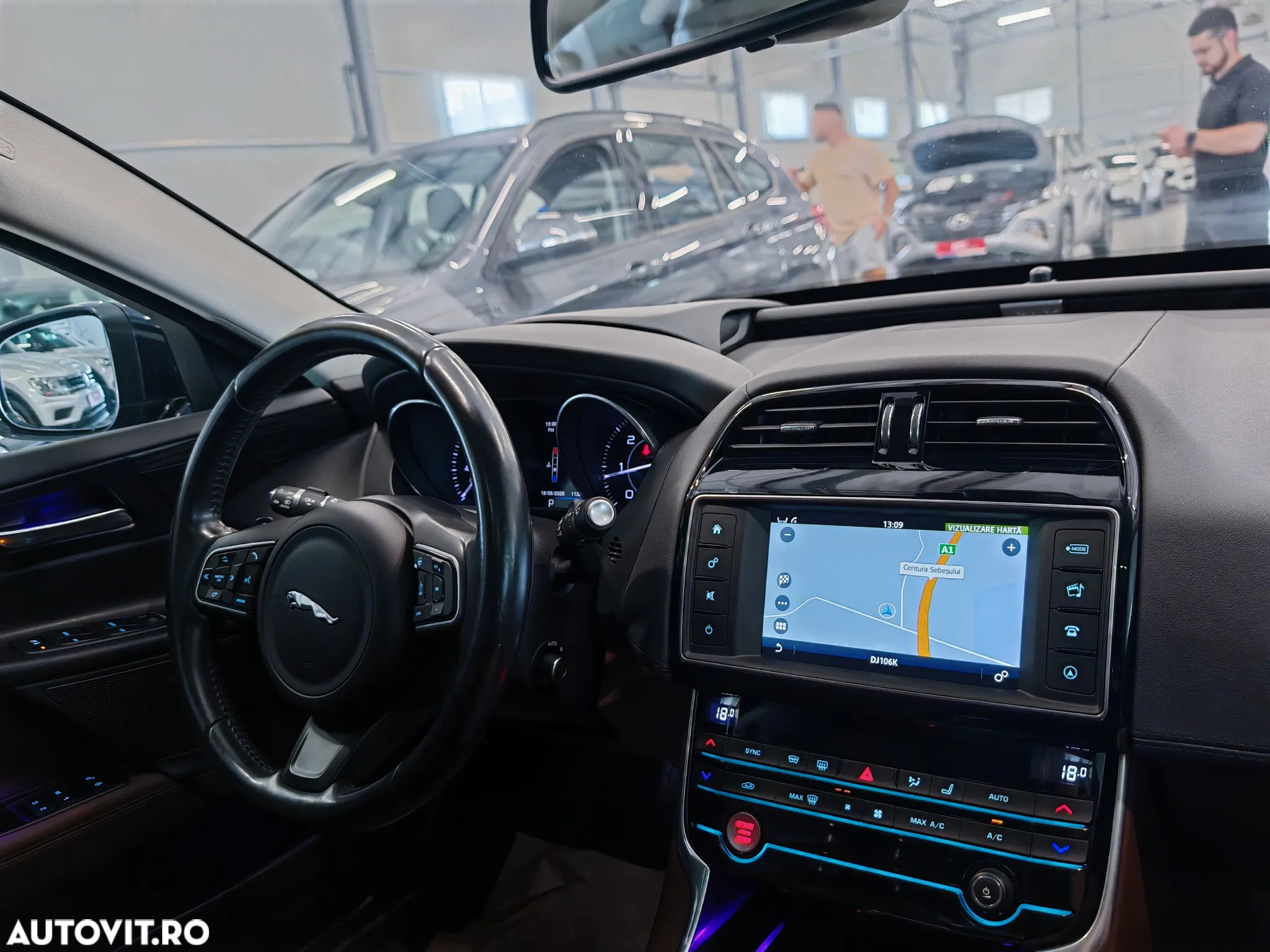 Jaguar XE 20d Aut. Prestige - 7