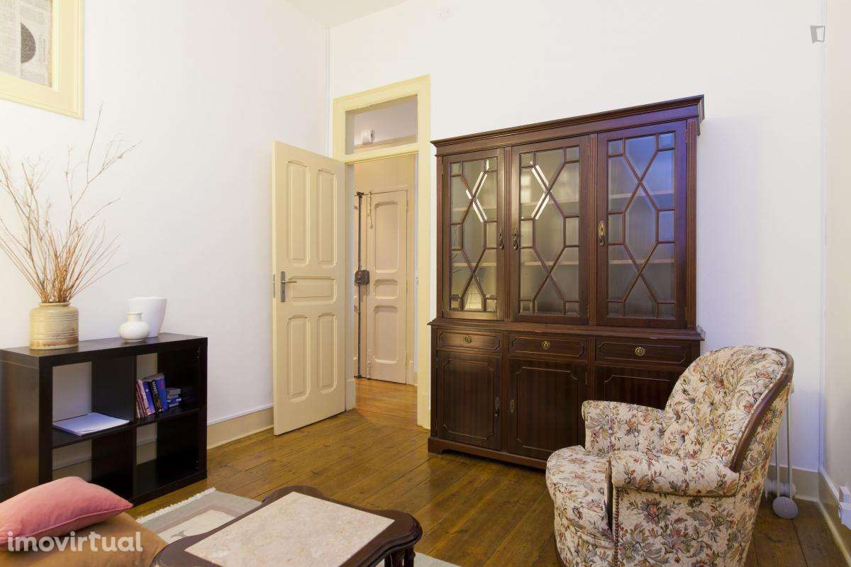 Quarto - localizado em Campolide Lisbon - Grande imagem: 3/16