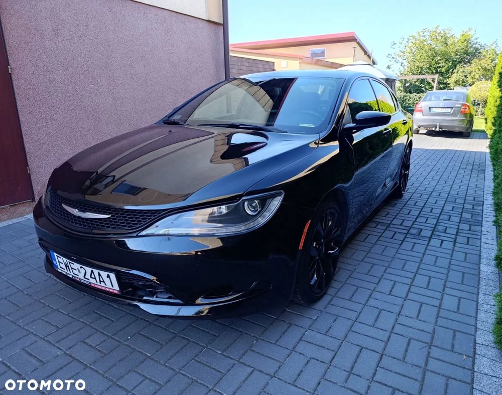 Chrysler 200 - 3