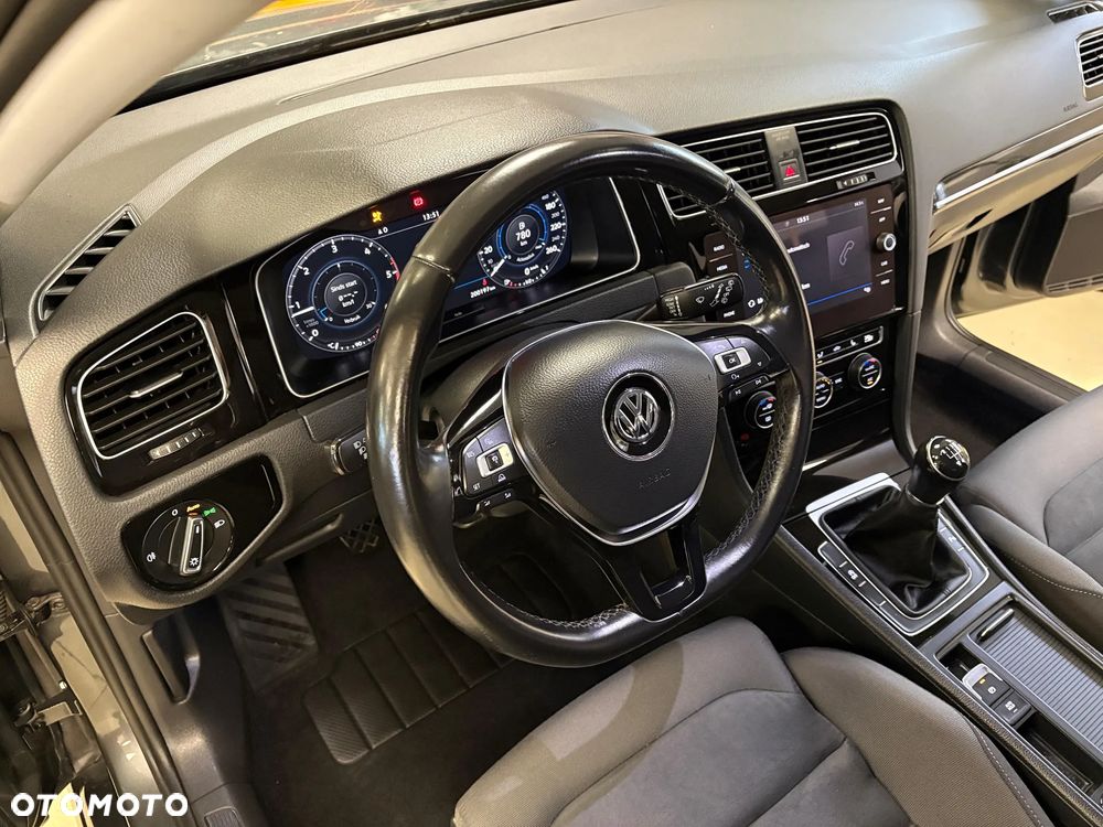 Volkswagen Golf 1.6 TDI (BlueMotion Technology) Comfortline - 31