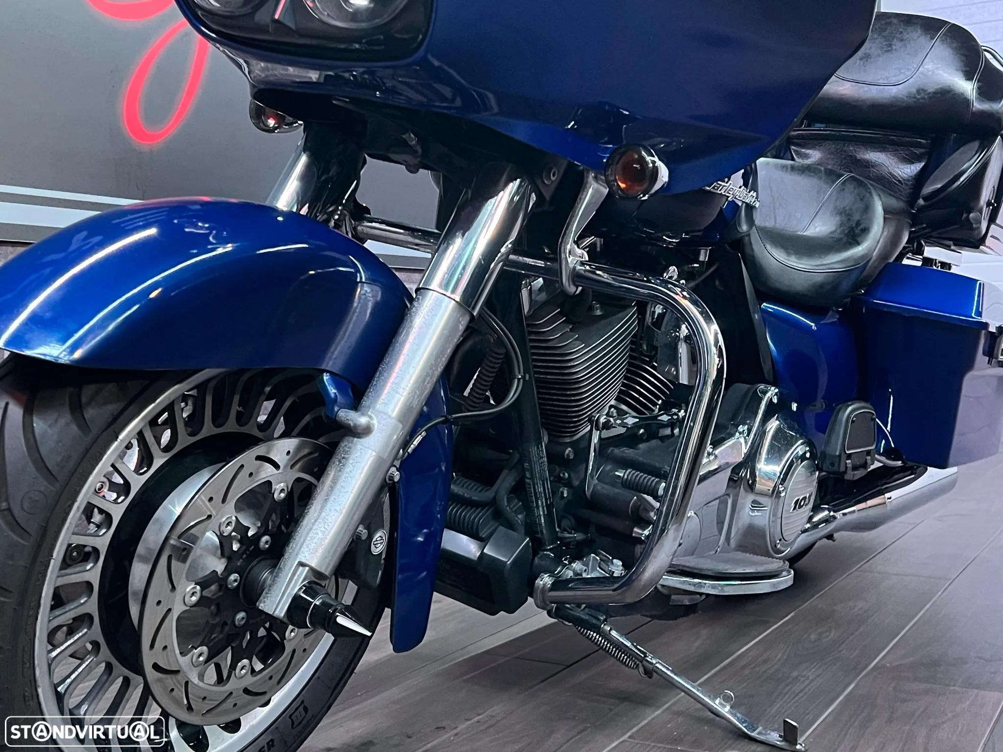 Harley-Davidson FLHTCU ROAD GLIDE - 10