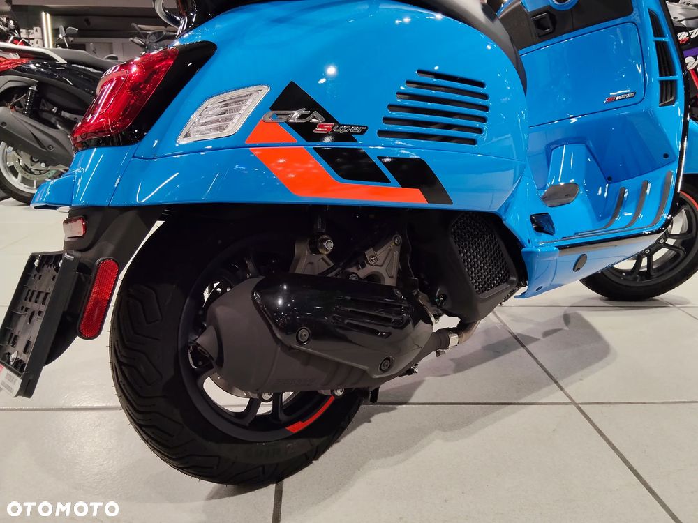 Vespa GTS - 14