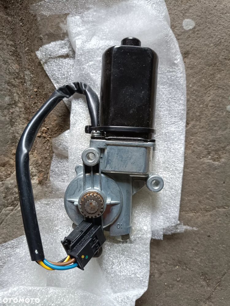 Silnik Szyby Drzwi Tylnych Wersja 2-Drzwiowa Mercedes Vito - 2