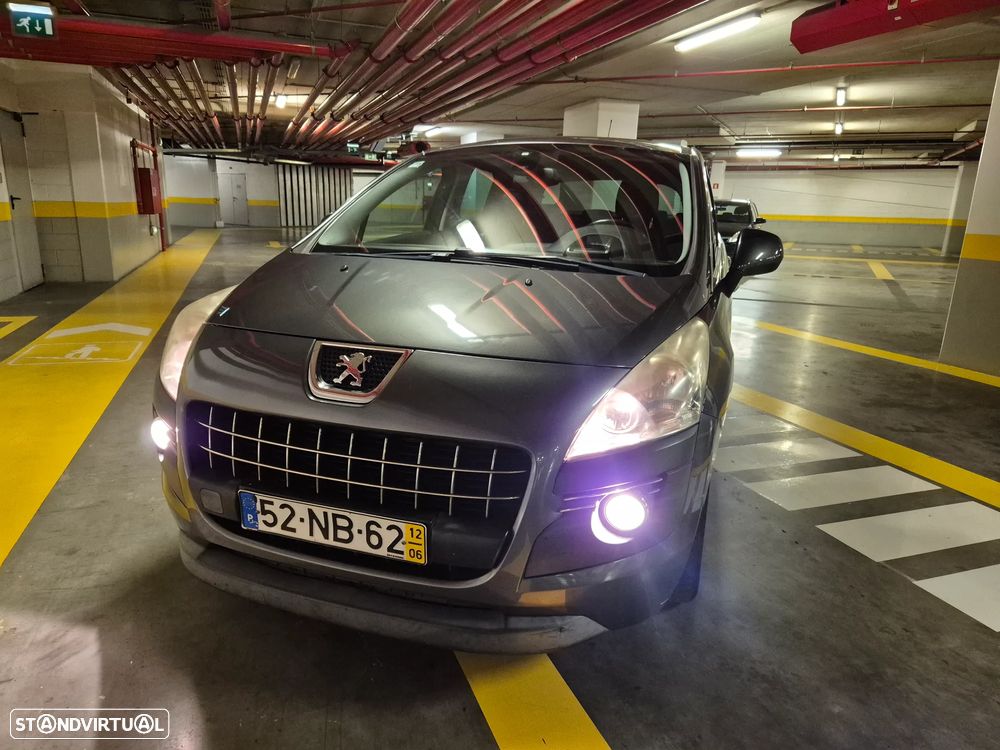 Peugeot 3008 1.6 HDi Active - 3