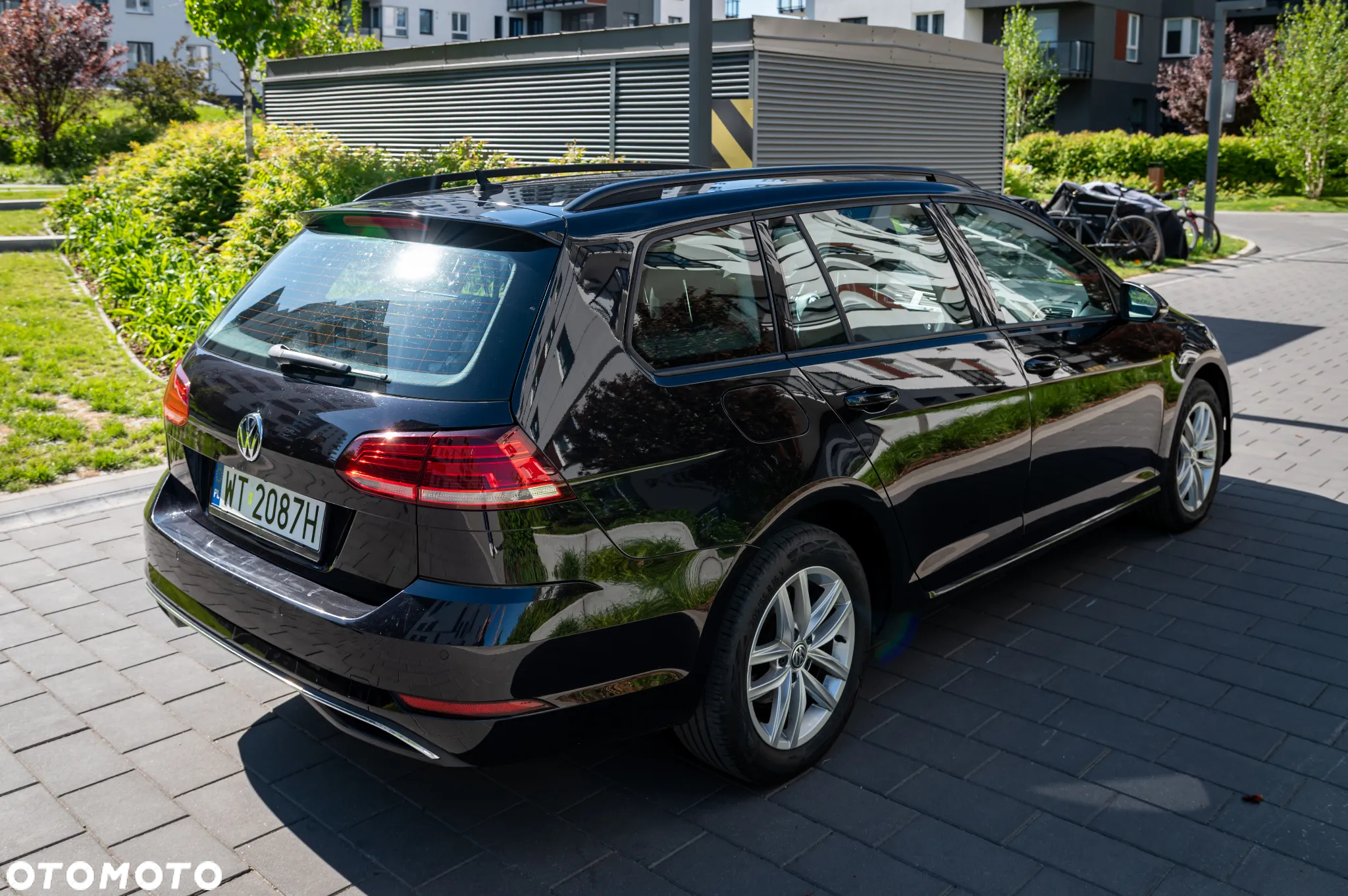 Volkswagen Golf VII 1.6 TDI BMT Comfortline - 3
