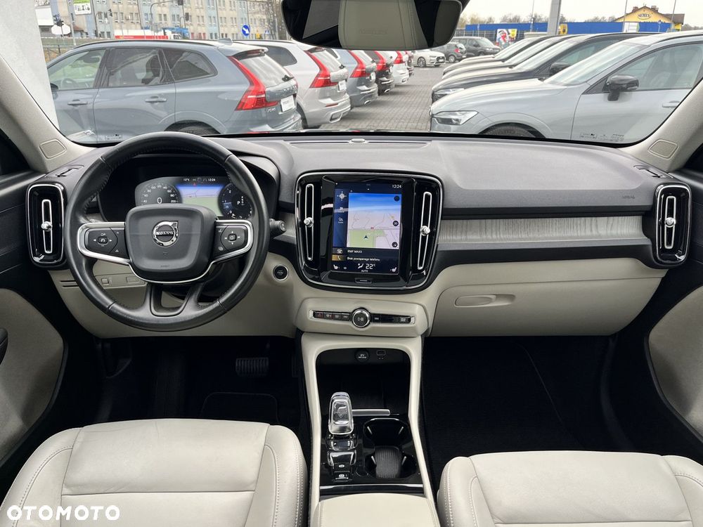 Volvo XC 40 - 14