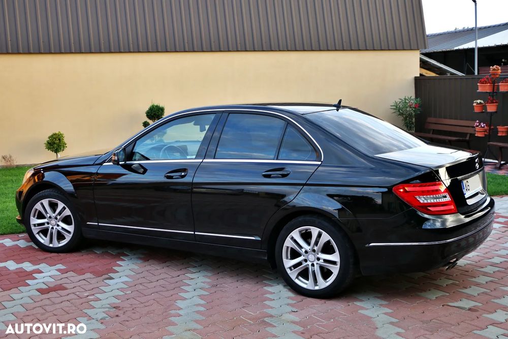 Mercedes-Benz C 200 CDI DPF BlueEFFICIENCY Avantgarde - 13