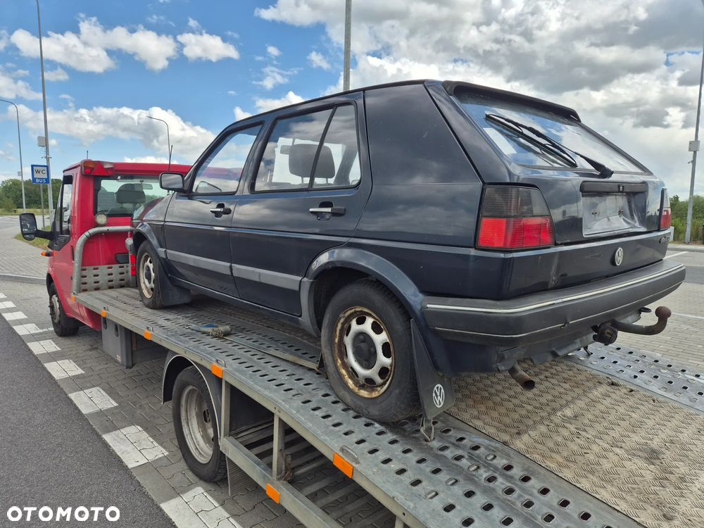 Volkswagen Golf 1.6 GL - 3