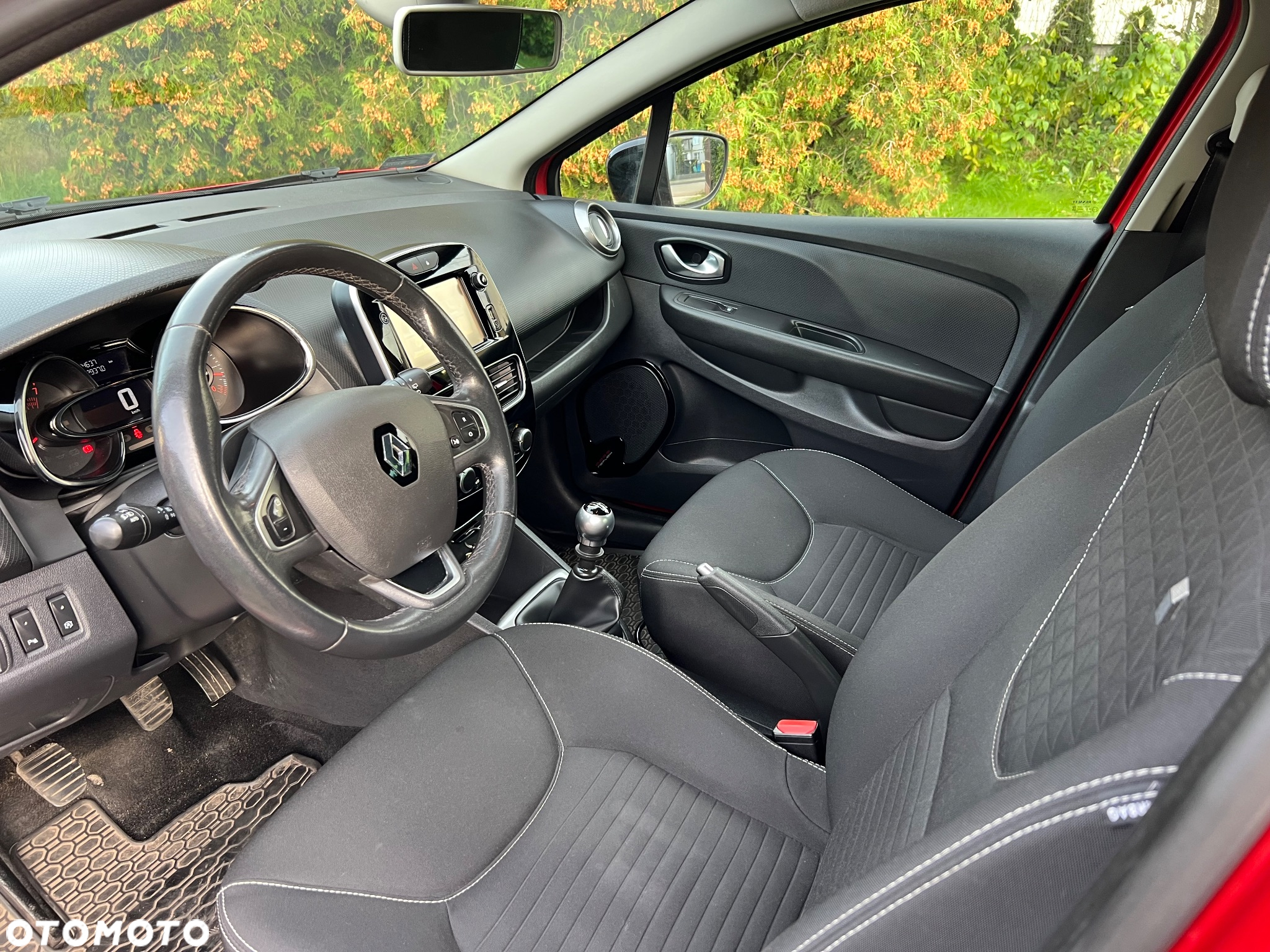 Renault Clio 1.2 Enegry TCe Limited - 10