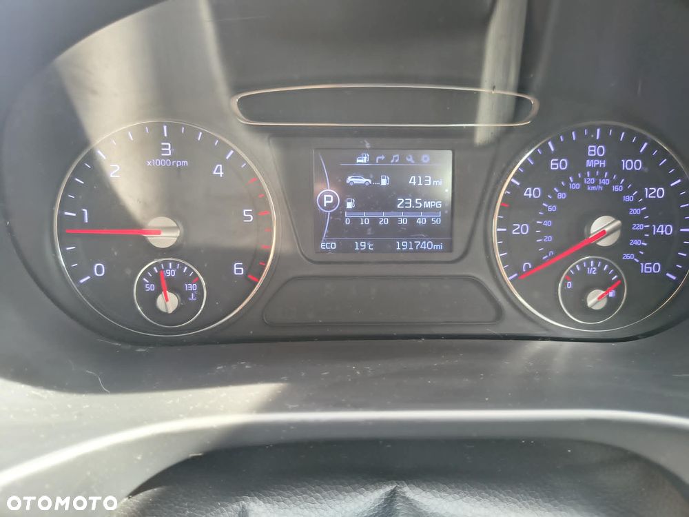 Kia Sorento 2.2 CRDI XL - 13