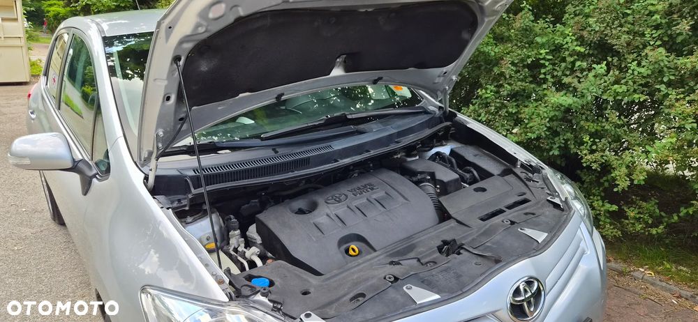 Toyota Auris 1.6 Valvematic Edition - 32