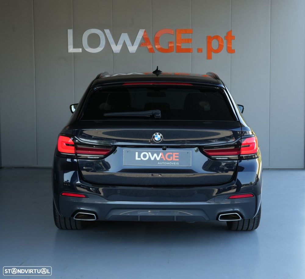 BMW 520 d Pack Desportivo M Auto - 29