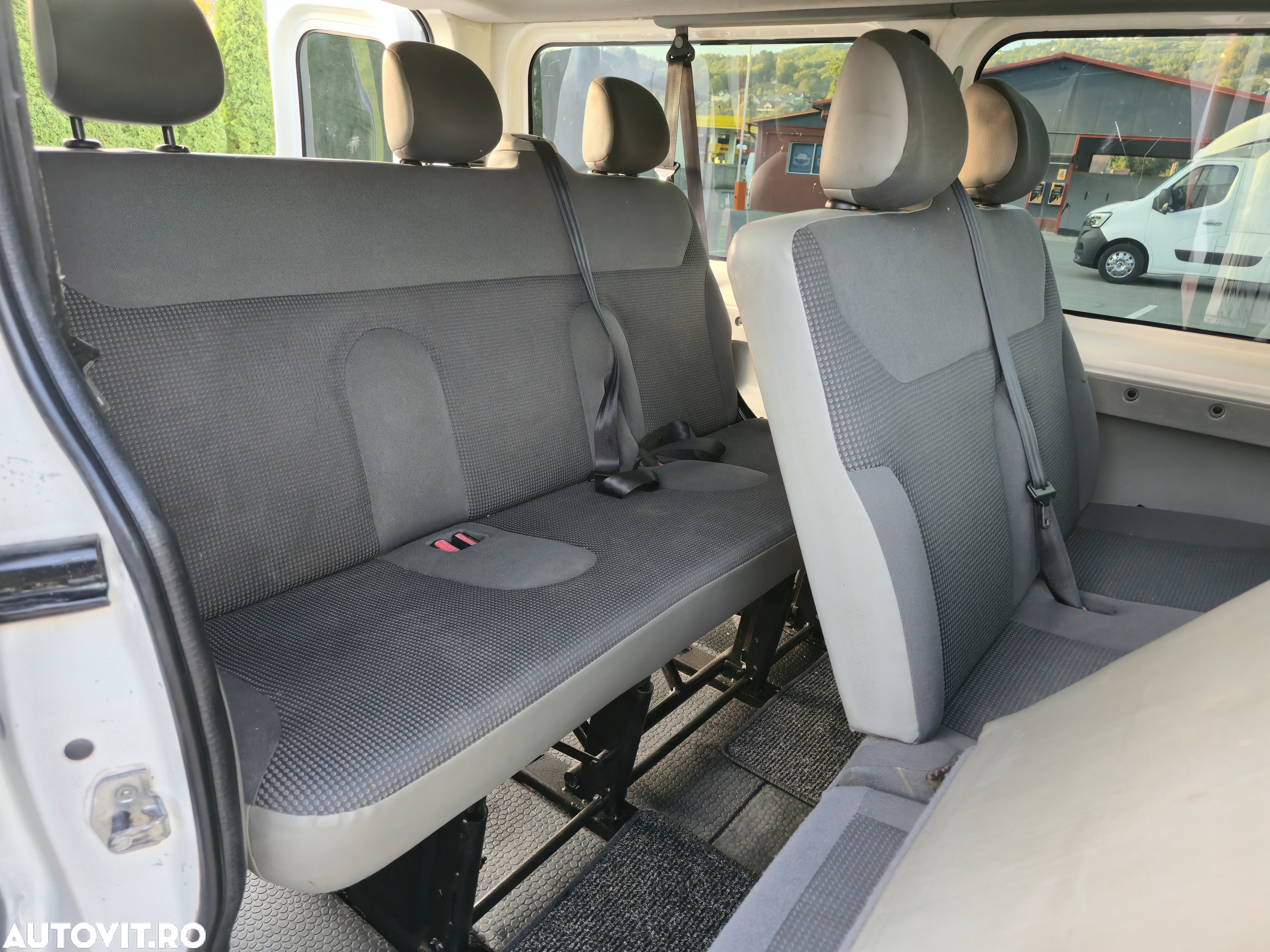 Opel Vivaro - 5