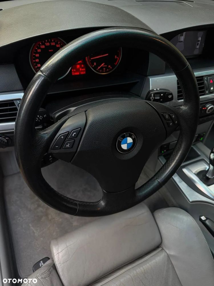 BMW Seria 5 - 19