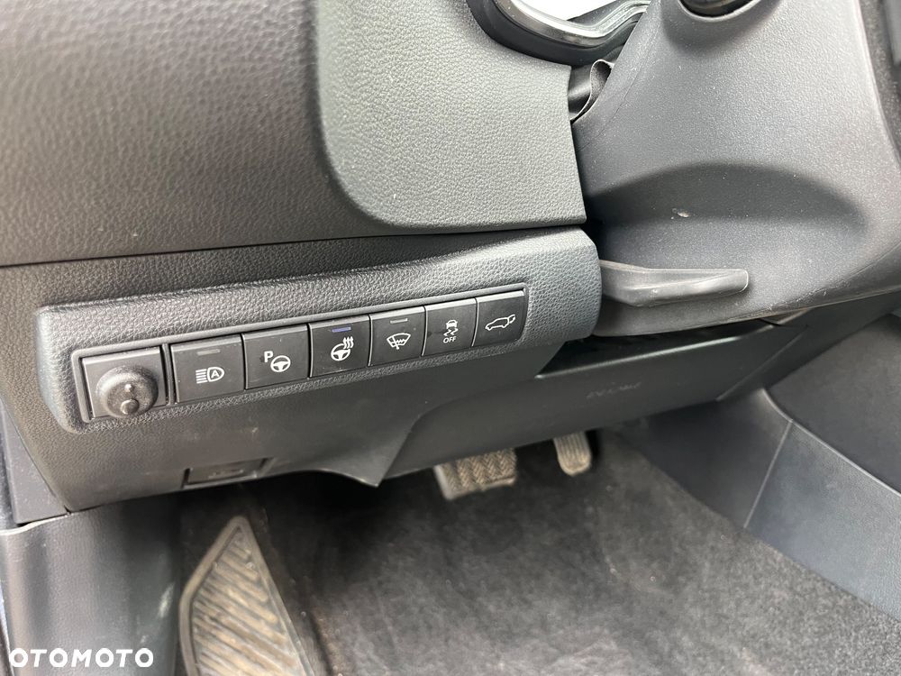 Toyota Corolla - 15