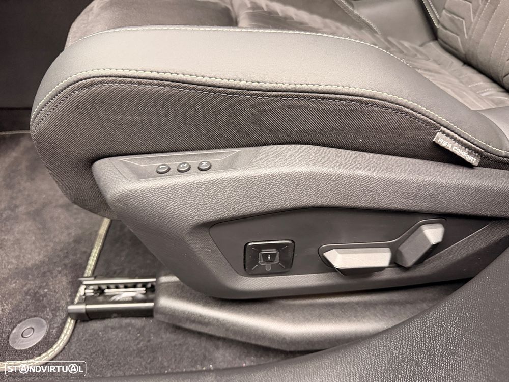 Peugeot E-3008 210 GT EXCLUSIVE - 16