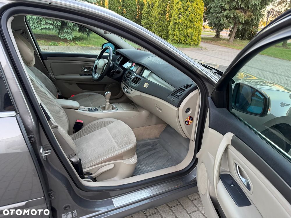 Renault Laguna 2.0 Dynamique - 22