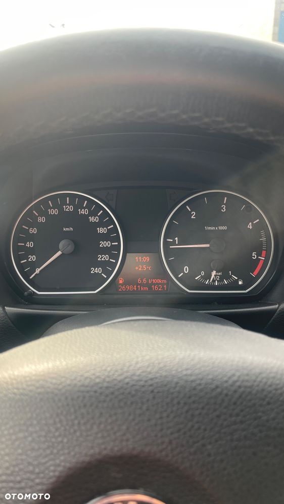 BMW Seria 1 - 24