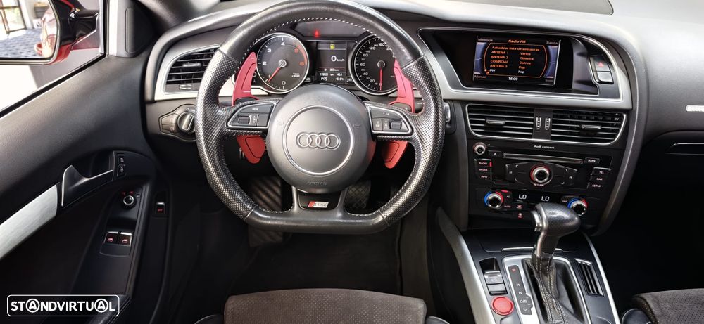 Audi A5 2.0 TDI Multitronic S-line - 27