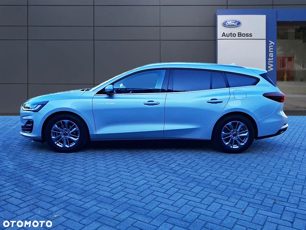 Ford Focus 1.0 EcoBoost Hybrid TITANIUM X - 3