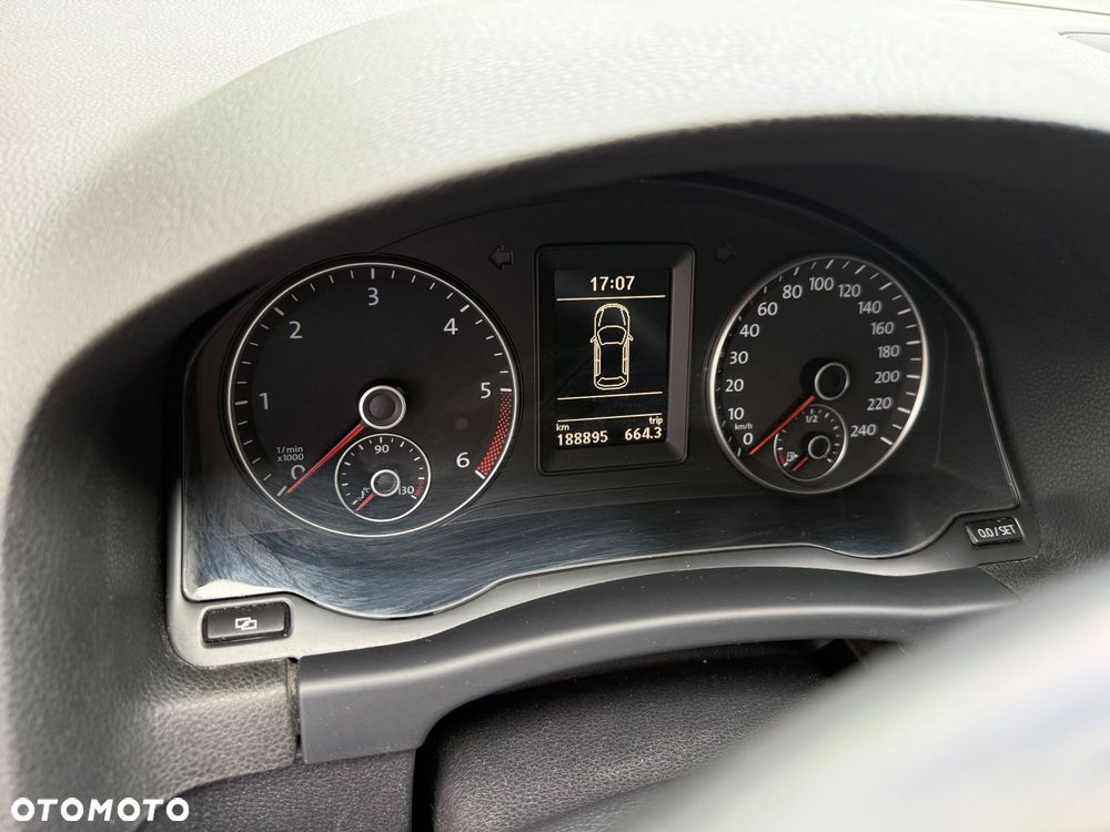 Volkswagen Golf Plus 1.6 TDI DPF Style - 13
