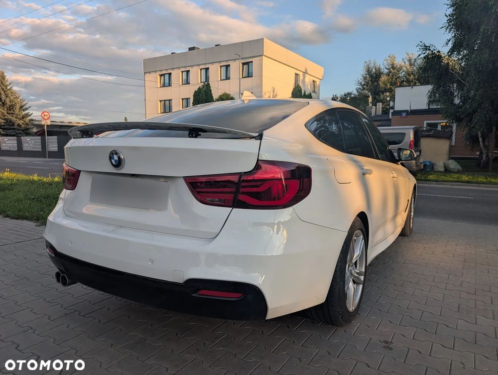 BMW Seria 3 - 2