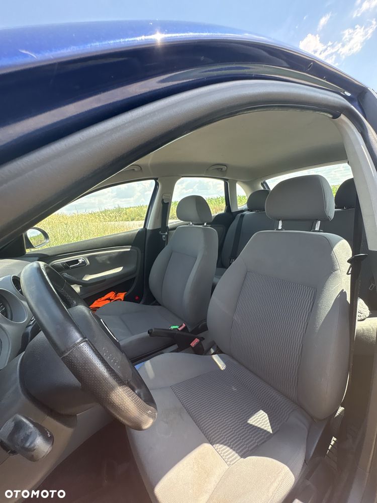 Seat Ibiza - 8