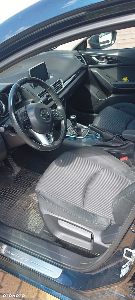 Mazda 3 - 3