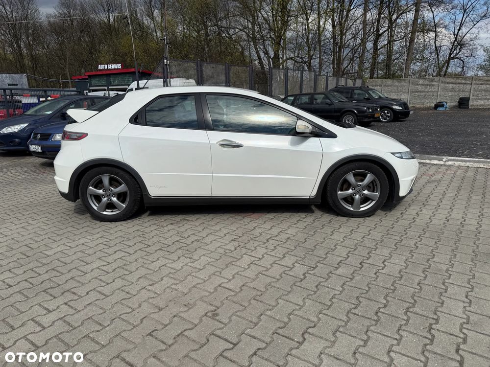 Honda Civic 1.8i-VTEC Sport - 5