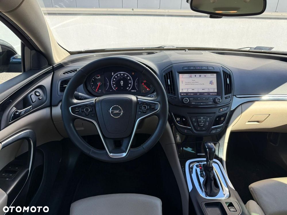 Opel Insignia - 25