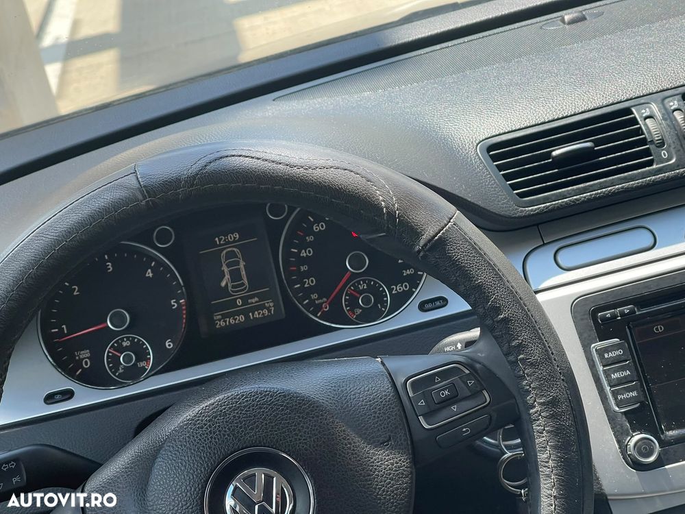 Volkswagen Passat 2.0TDI Comfortline DPF - 7