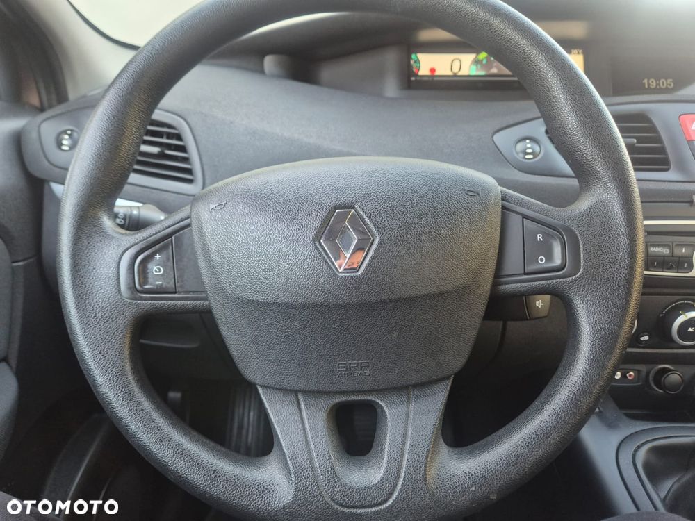 Renault Scenic - 15