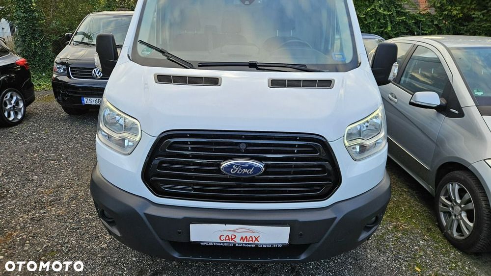 Ford Transit - 40