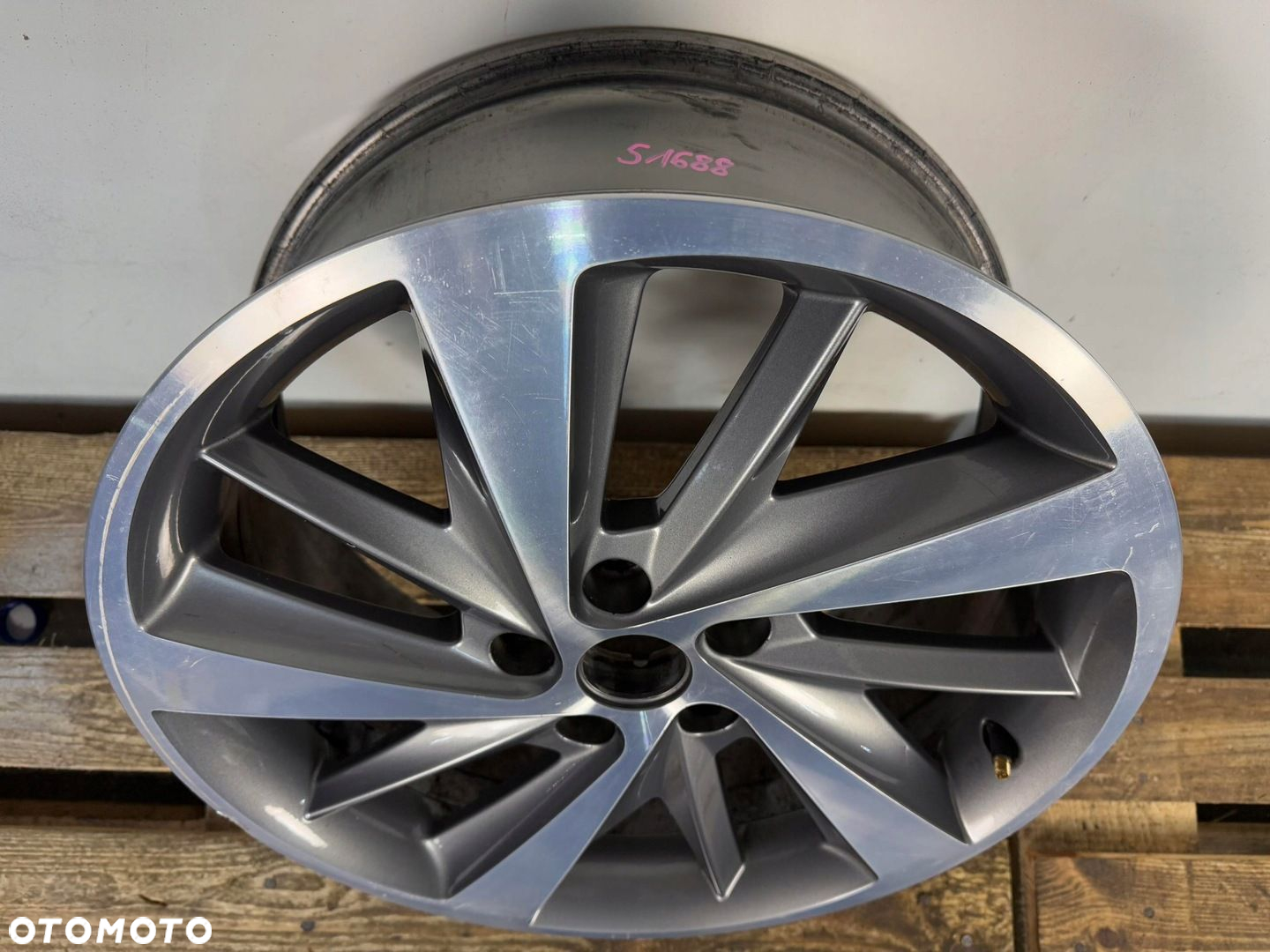 FELGA ALUMINIOWA SEAT LEON III 3 5F 5F0 18" 7.5 5F0601025E CALA LADNA - 5